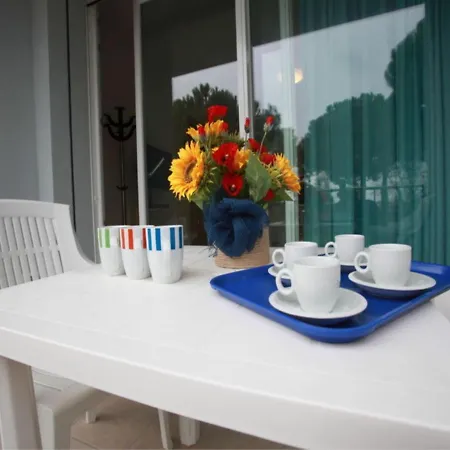 Modern Seaview Flat Close To The - Beahost