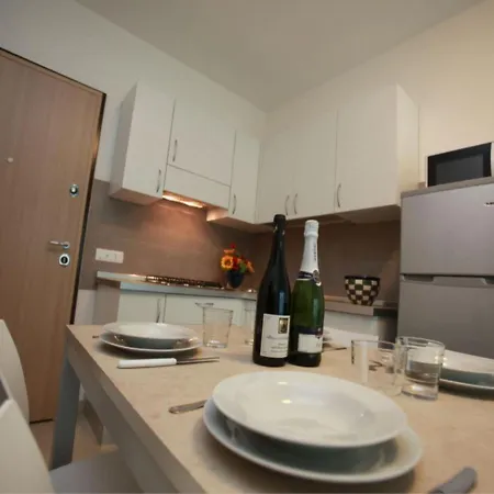 Apartment Modern Seaview Flat Close To The - Beahost *